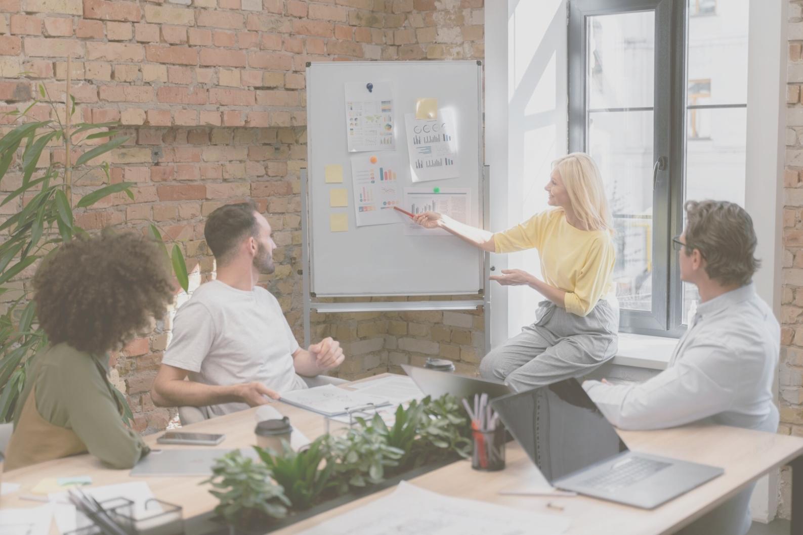 Espacio de trabajo colaborativo donde desarrollamos métodos de análisis financiero